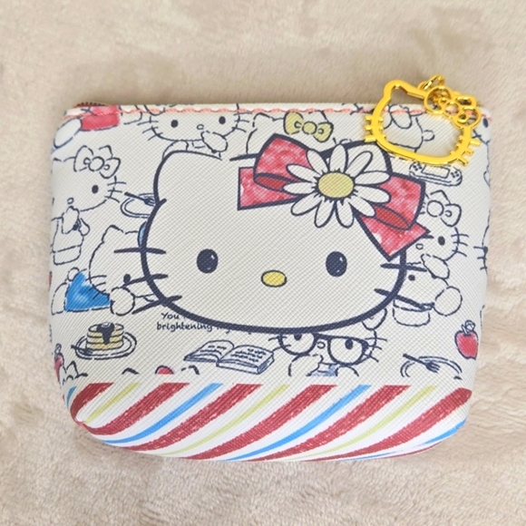 Hello Kitty Coin Purse - Picture 1 of 6